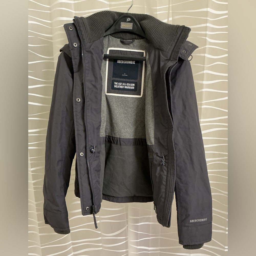 Abercrombie & Fitch Men's Dark Gray Performance Jacket